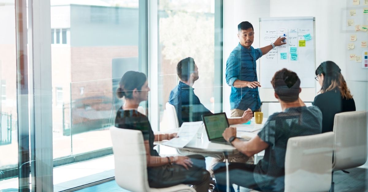 Leadership Team Development: How Executive Alignment Drives Organizational Growth